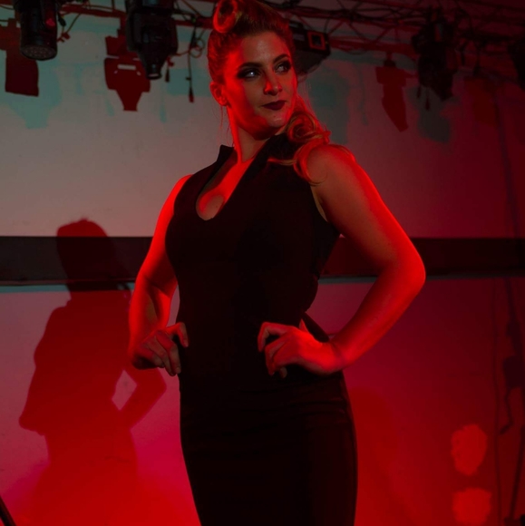 Hand made pin up girl dress - Picture 2 of 3